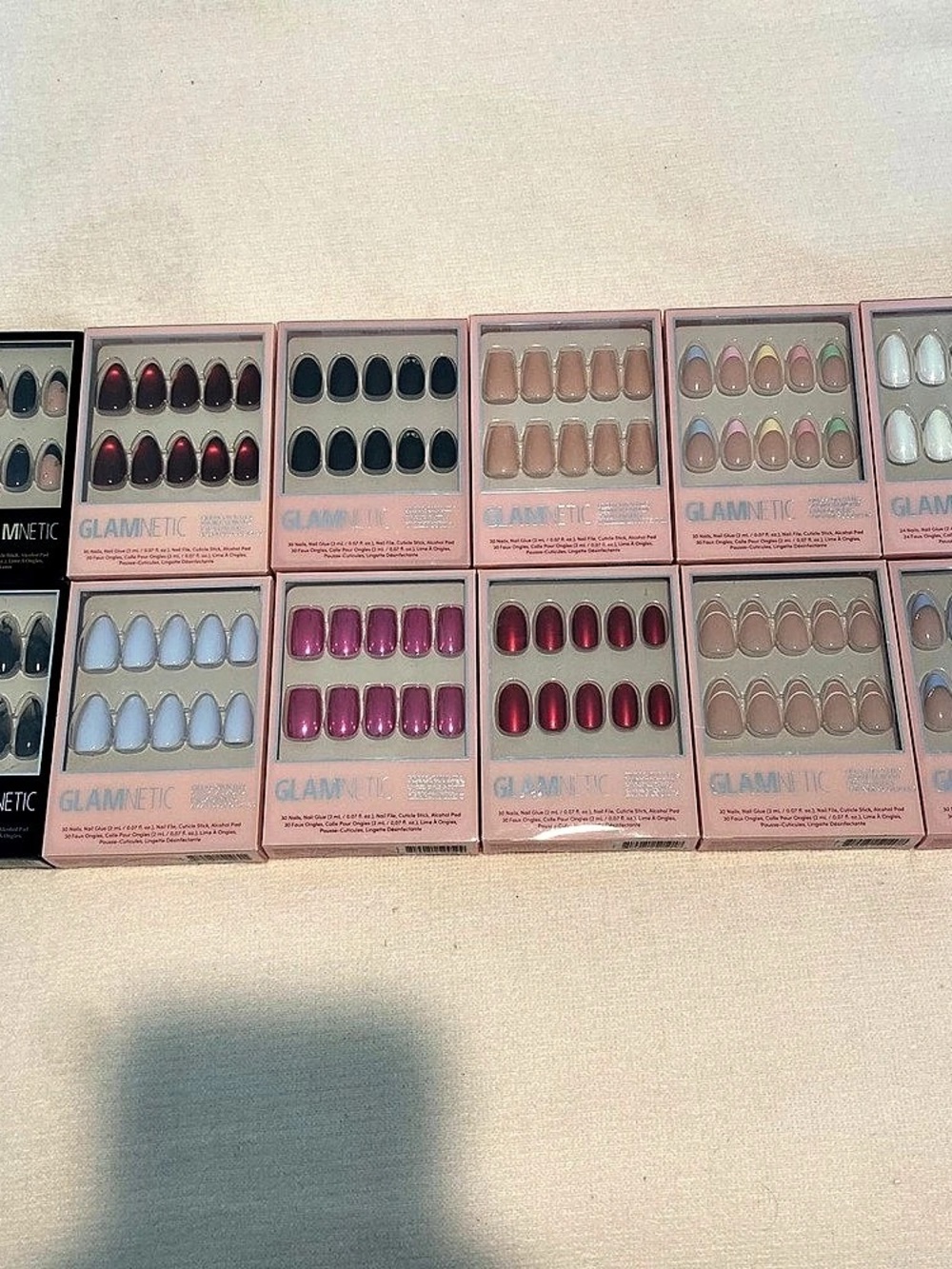 12 brand new Glamnetic Press-on Nails